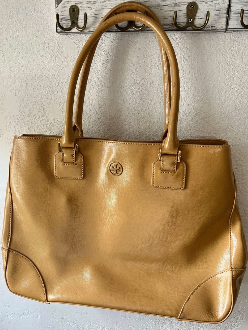 Tory Burch Robinson Patent Leather Tote Shoulder Bag Nude Beige Large